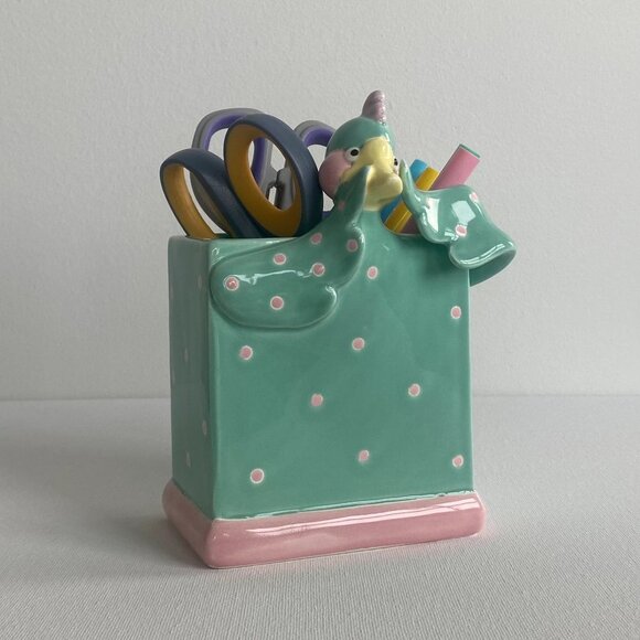 Fitz and Floyd Fantasy Fair 1985 Dora Duck Green W/Pink Dots Pen Holder - Vase - Picture 6 of 10